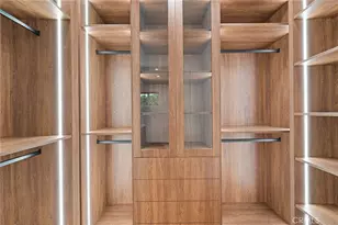 23103 Leonora, Woodland Hills, CA 91367 - Photo 24