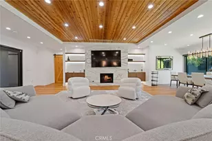 23103 Leonora, Woodland Hills, CA 91367 - Photo 14