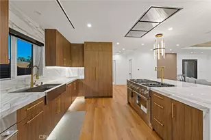 23103 Leonora, Woodland Hills, CA 91367 - Photo 8