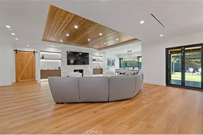 23103 Leonora, Woodland Hills, CA 91367 - Photo 20