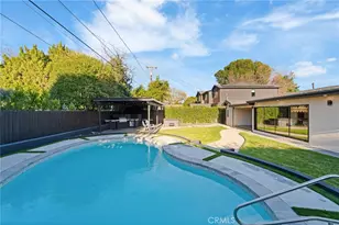 23103 Leonora, Woodland Hills, CA 91367 - Photo 38