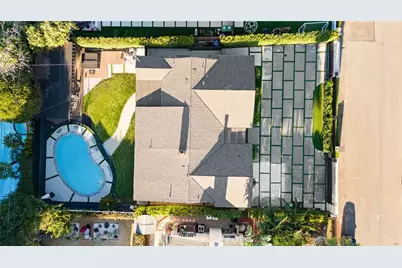 23103 Leonora, Woodland Hills, CA 91367 - Photo 4