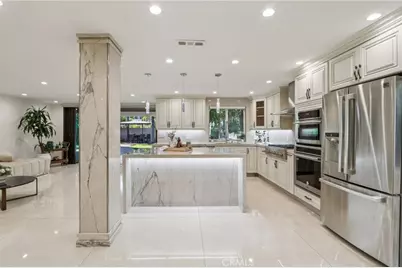 6355 Yolanda Avenue, Tarzana, CA 91335 - Photo 22