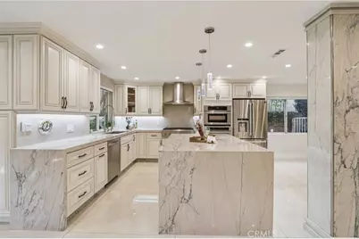 6355 Yolanda Avenue, Tarzana, CA 91335 - Photo 24