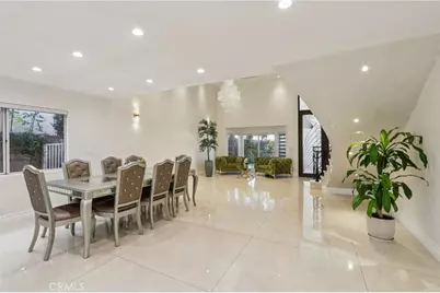 6355 Yolanda Avenue, Tarzana, CA 91335 - Photo 16