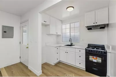 16642 Los Alimos Street, Granada Hills, CA 91344 - Photo 32