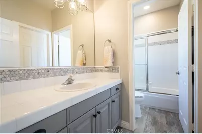 5474 Sunlight, Simi Valley, CA 93063 - Photo 20