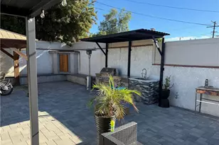 8126 Matilija, Panorama City, CA 91402 - Photo 40