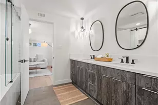12010 Susan Dr, Granada Hills, CA 91344 - Photo 16