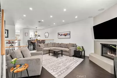 10229 Variel #12, Chatsworth, CA 91311 - Photo 1