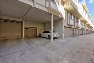 10229 Variel, Chatsworth, CA 91311 - Photo 38