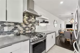 10229 Variel, Chatsworth, CA 91311 - Photo 8