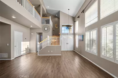 28741 Park Woodland, Saugus, CA 91390 - Photo 12