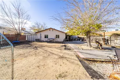 43352 Edson, Lancaster, CA 93536 - Photo 22