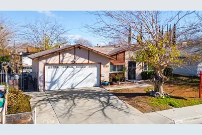 43352 Edson, Lancaster, CA 93536 - Photo 2