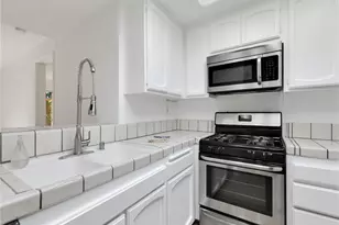 7800 Topanga Blvd, Canoga Park, CA 91304 - Photo 12