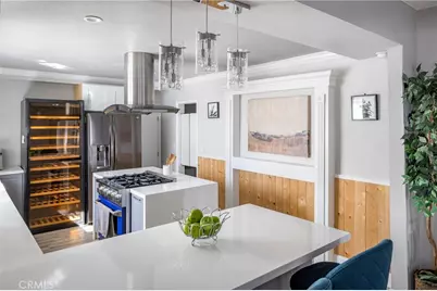 821 Lorraine, Los Angeles, CA 90005 - Photo 16