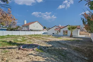 203 Linda Ct, Palmdale, CA 93550 - Photo 12