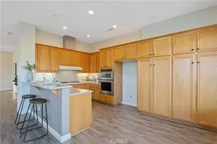 21665 Canyon Heights Cir, Saugus, CA 91390 - Photo 8