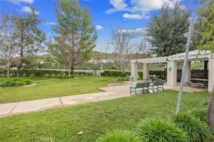 28534 Old Spanish Trail, Saugus, CA 91390 - Photo 24