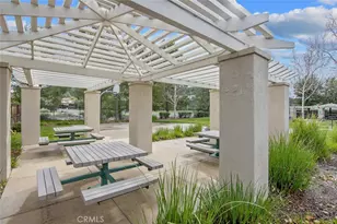 28534 Old Spanish Trail, Saugus, CA 91390 - Photo 26