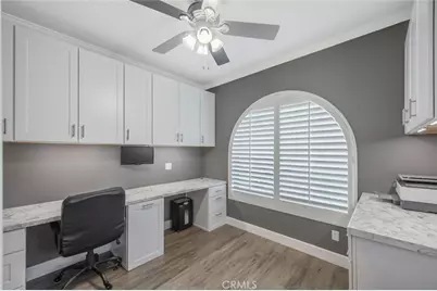 28534 Old Spanish Trail, Saugus, CA 91390 - Photo 14