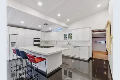 8238 Skyline Drive, Los Angeles, CA 90046 - Photo 32