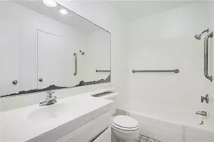 7890 E Spring, Long Beach, CA 90815 - Photo 8