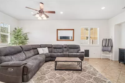 907 Valerie, Tehachapi, CA 93561 - Photo 8