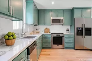 14320 Osborne, Panorama City, CA 91402 - Photo 2