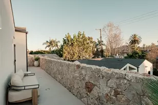 11746 Blix, Valley Village, CA 91607 - Photo 40