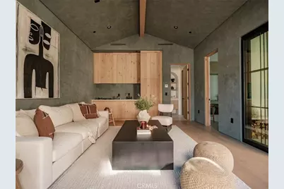 11746 Blix, Valley Village, CA 91607 - Photo 62