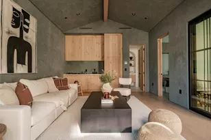 11746 Blix, Valley Village, CA 91607 - Photo 62