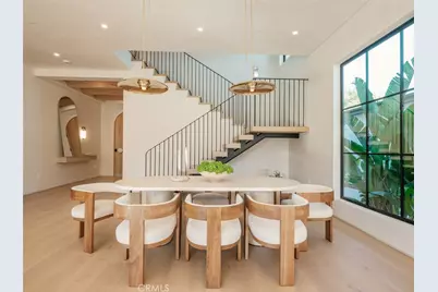 11746 Blix, Valley Village, CA 91607 - Photo 6