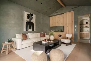 11746 Blix, Valley Village, CA 91607 - Photo 58