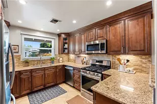 1335 El Monte Dr, Simi Valley, CA 93065 - Photo 8