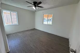 19427 Hart St, Reseda, CA 91335 - Photo 20