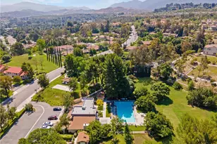 20066 Ave Of The Oaks, Newhall, CA 91321 - Photo 44