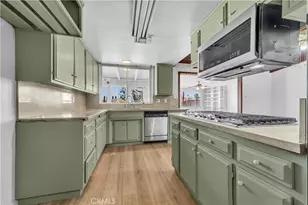 41852 Shain Ln, Lancaster, CA 93536 - Photo 10