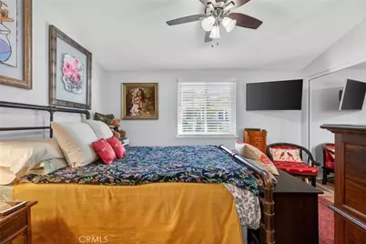 19122 Avenue Of The Oaks #A, Newhall, CA 91321 - Photo 22