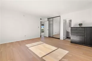 5250 Zelzah, Encino, CA 91316 - Photo 8