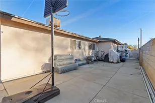 415 E Ave J 13, Lancaster, CA 93535 - Photo 24