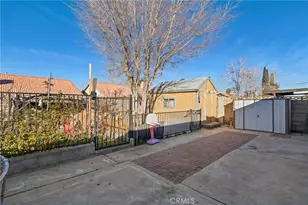 415 E Ave J 13, Lancaster, CA 93535 - Photo 20