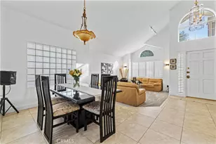 22047 Conway, Saugus, CA 91350 - Photo 12