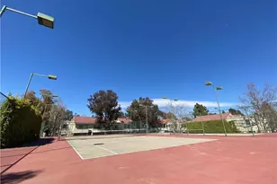 18808 Mandan, Canyon Country, CA 91351 - Photo 18