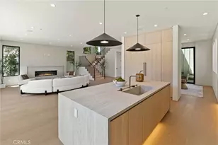 14738 Otsego St, Sherman Oaks, CA 91403 - Photo 16