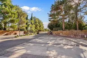 41530 Nonpareil, Quartz Hill, CA 93551 - Photo 40