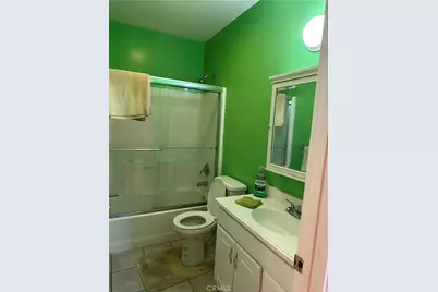 743 N Sparks, Burbank, CA 91506 - Photo 22