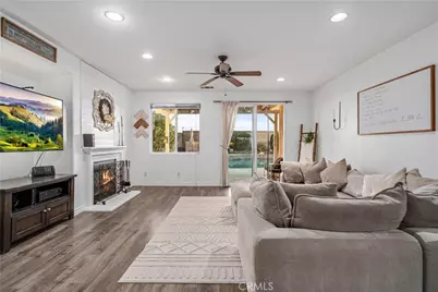 4048 J-9, Lancaster, CA 93536 - Photo 18