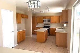 3030 Holline Ct, Lancaster, CA 93535 - Photo 4